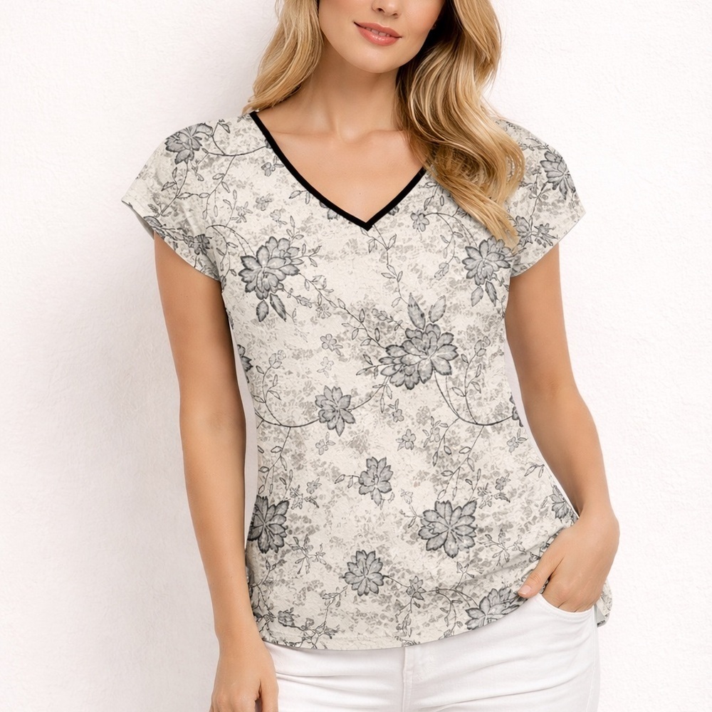 Worthington Black and Cream Floral V-Neck Top